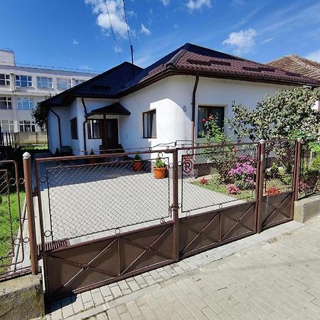 Casa Marina Konuk evi Călimăneşti Dış mekan fotoğraf